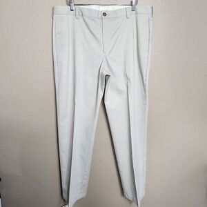 L.L. Bean Mens Wrinkle-Free Double L Standard Fit Light Khaki Chinos |38x32|